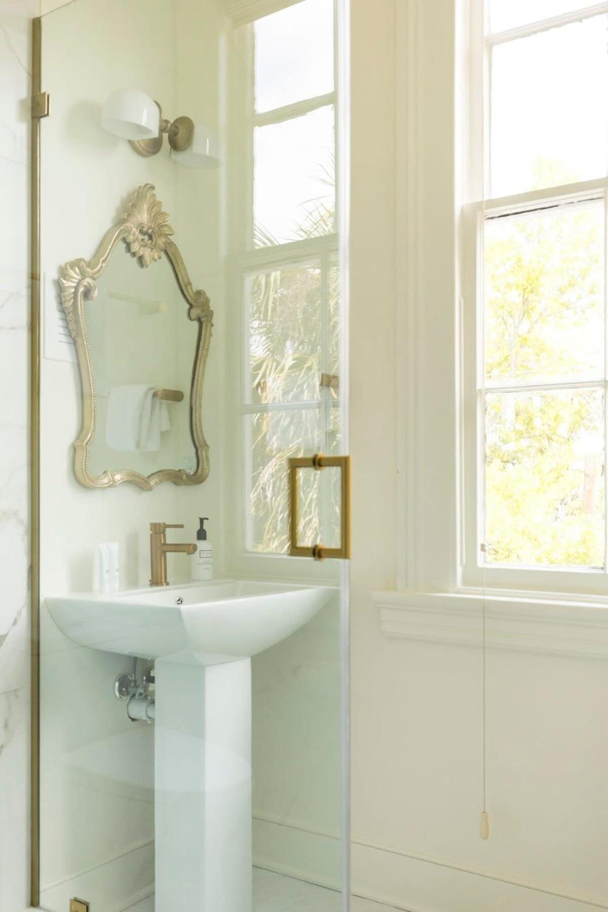 The Ashley Veranda King Suite With Breakfast Charleston Bagian luar foto